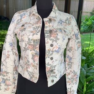 Rue 21 womens printed jeans jacket